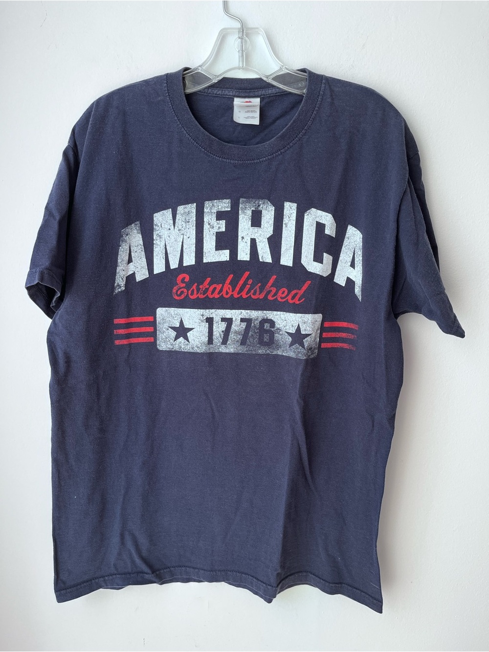 Vintage Fruit of the Loom Heavy Duty Cotton Graphic Tee America 1776 Sz L